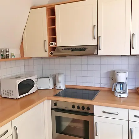 Hafenhaeuser - 18 - Ankerplatz *